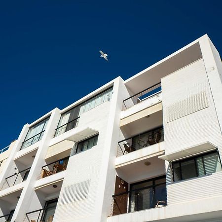 Playa Del Salon 2C Menyber Apartment เนร์คา ภายนอก รูปภาพ