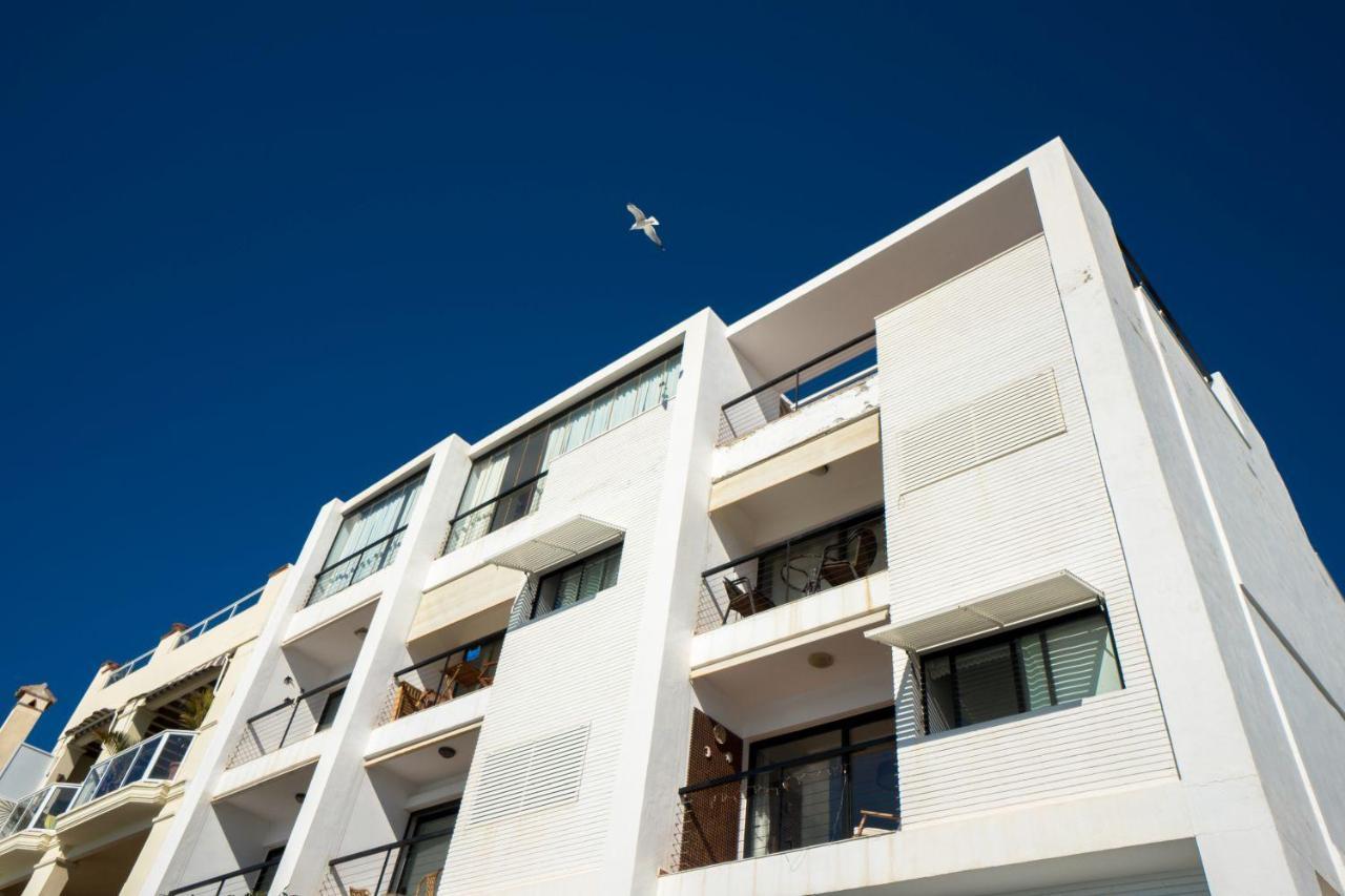 Playa Del Salon 2C Menyber Apartment เนร์คา ภายนอก รูปภาพ
