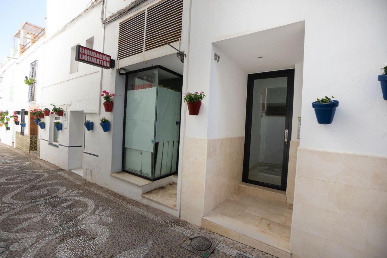 Playa Del Salon 2C Menyber Apartment เนร์คา ภายนอก รูปภาพ
