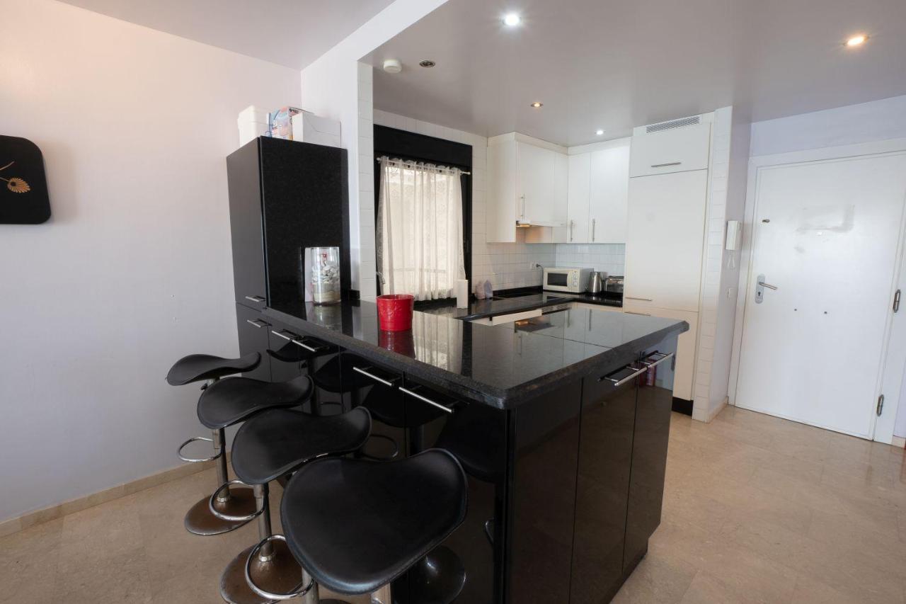 Playa Del Salon 2C Menyber Apartment เนร์คา ภายนอก รูปภาพ