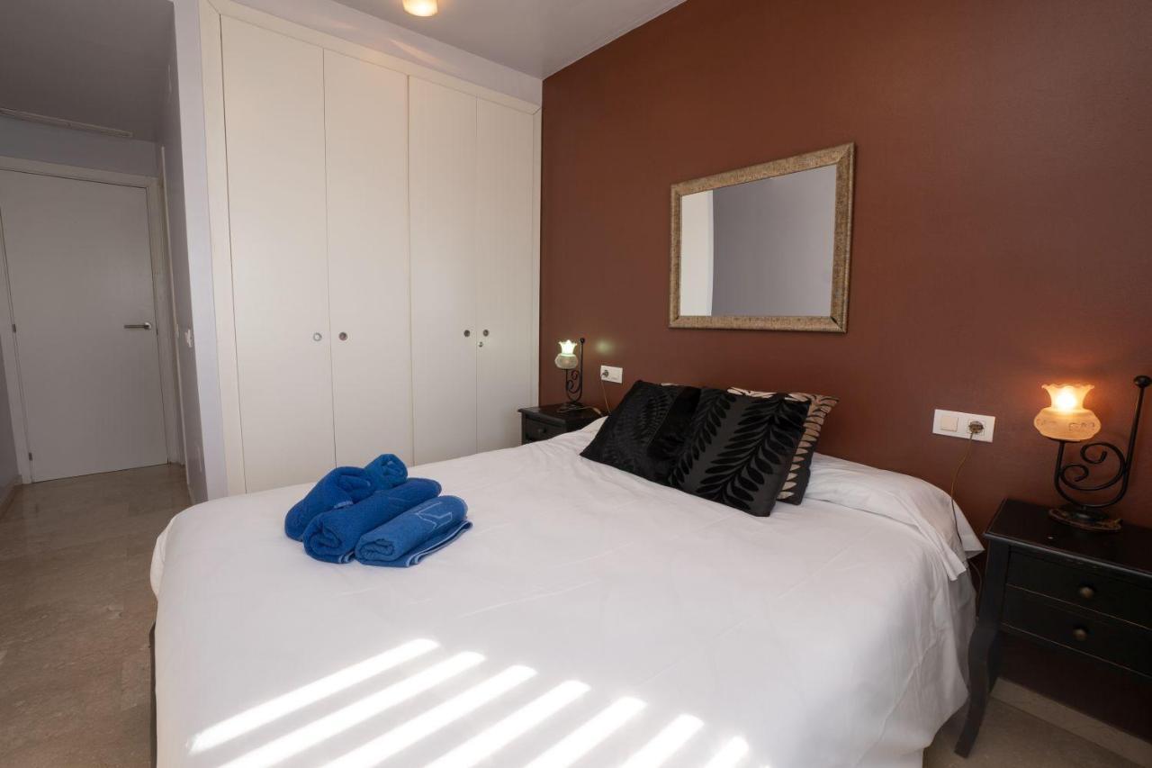 Playa Del Salon 2C Menyber Apartment เนร์คา ภายนอก รูปภาพ
