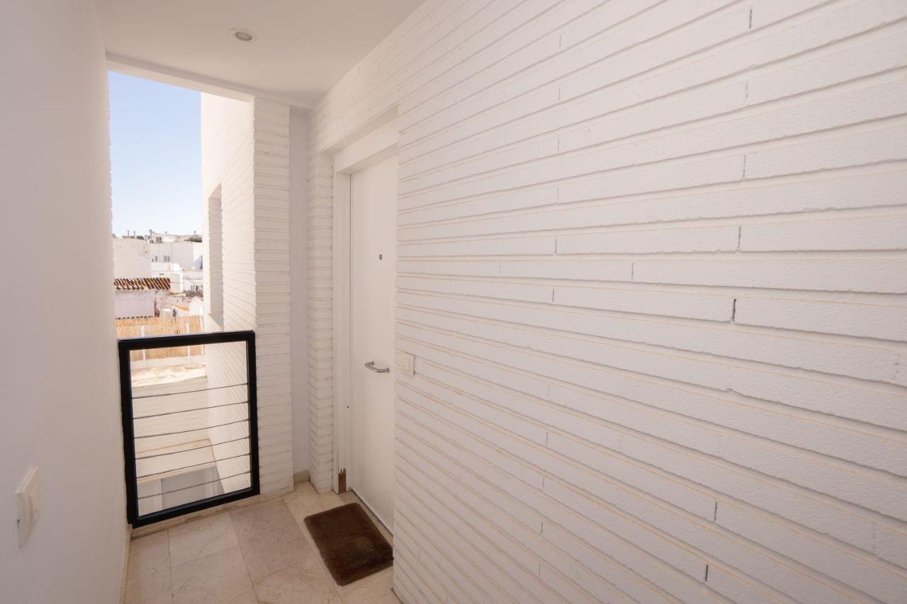 Playa Del Salon 2C Menyber Apartment เนร์คา ภายนอก รูปภาพ