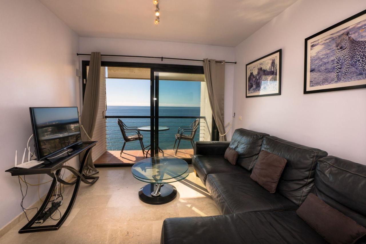 Playa Del Salon 2C Menyber Apartment เนร์คา ภายนอก รูปภาพ